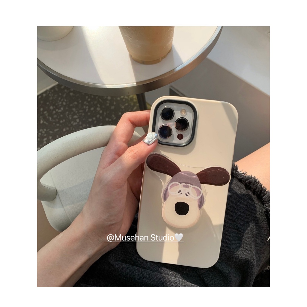 Ốp điện thoại họa tiết hoạt hình Master Dog màu trắng sữa đơn giản kèm giá đỡ cho iPhone 12 13ProMax