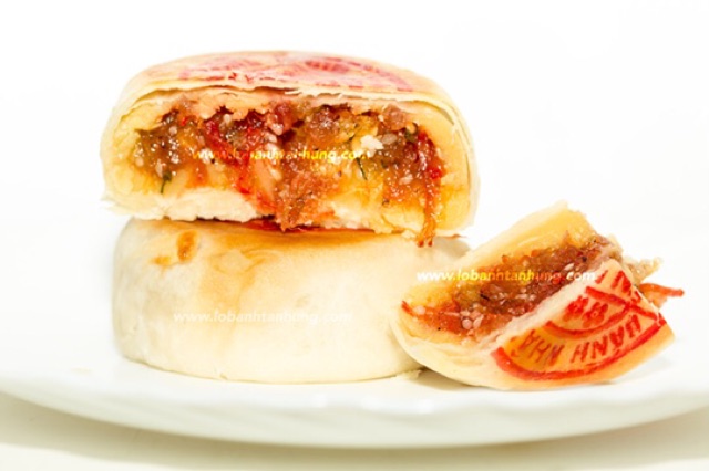 Bánh Pía Thịt Lạp Tân Hưng