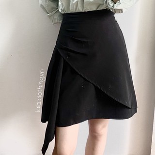 (SẴN) Chân váy umi đen vạt chéo