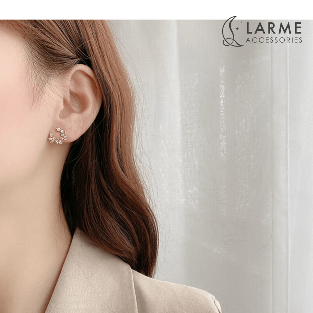 Khuyên tai nữ hoa hồng Larme accessories -KT0189