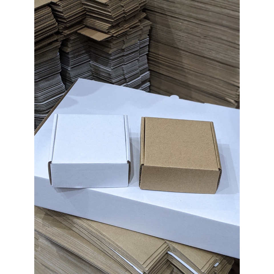 50 HỘP CARTON GÀI ĐỰNG PHỤ KIỆN SIZE 10X10X4CM