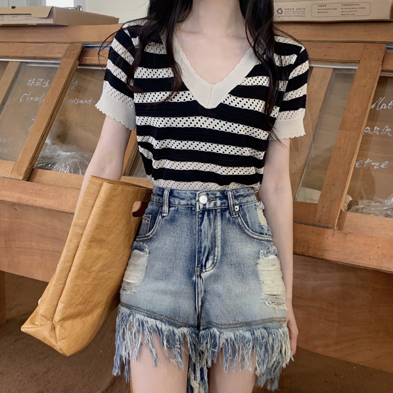 Áo Thun Tay Ngắn Cổ Chữ V Phong Cách Hàn Quốc Cho Nữ