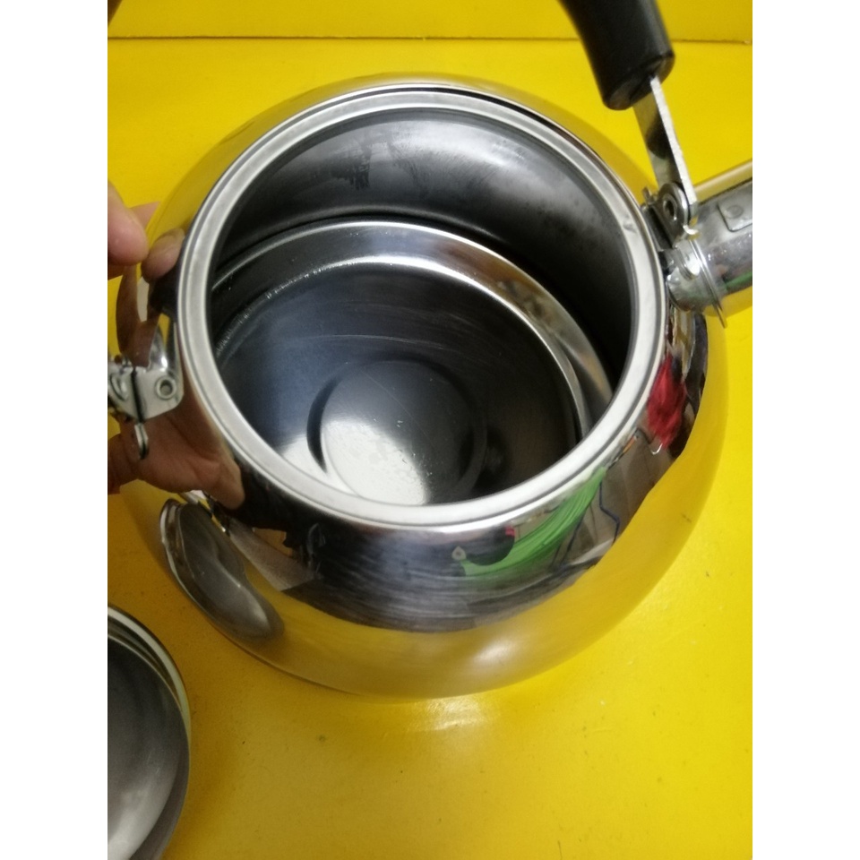 Ấm inox có còi hú nội địa Nhật (2L) (mã 862), Dùng được bếp từ