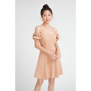 Đầm xòe trễ vai tay ngắn