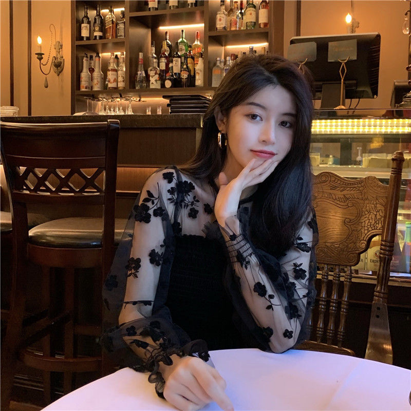 Áo kiểu ngắn phối nhung hoa dài tay gợi cảm cho nữ