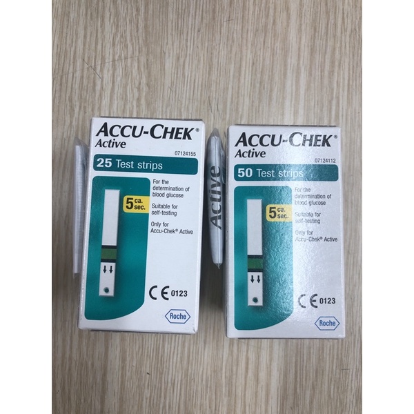Que thử đường huyết Accu-chek Active 50que
