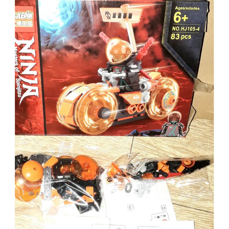 Lắp ráp 1 hộp LegoNinja Siêu Xe HJ105 có nhiều chi tiết bằng nhựa rất đẹp