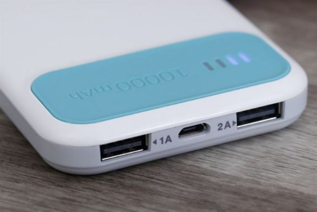 Pin sạc dự phòng chính hãng esaver 10.000Mah model JP PJ62S  bảo hành 1 năm