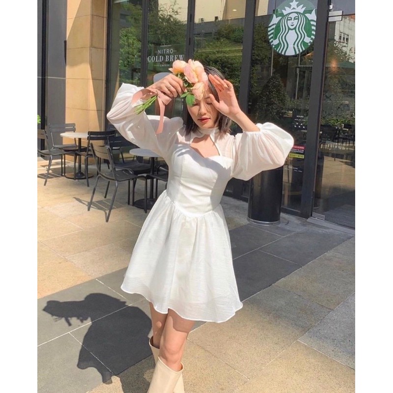 ĐẦM TRẮNG TAY DÀI