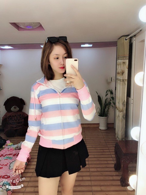 Áo khoác 7 sắc cầu vòng
