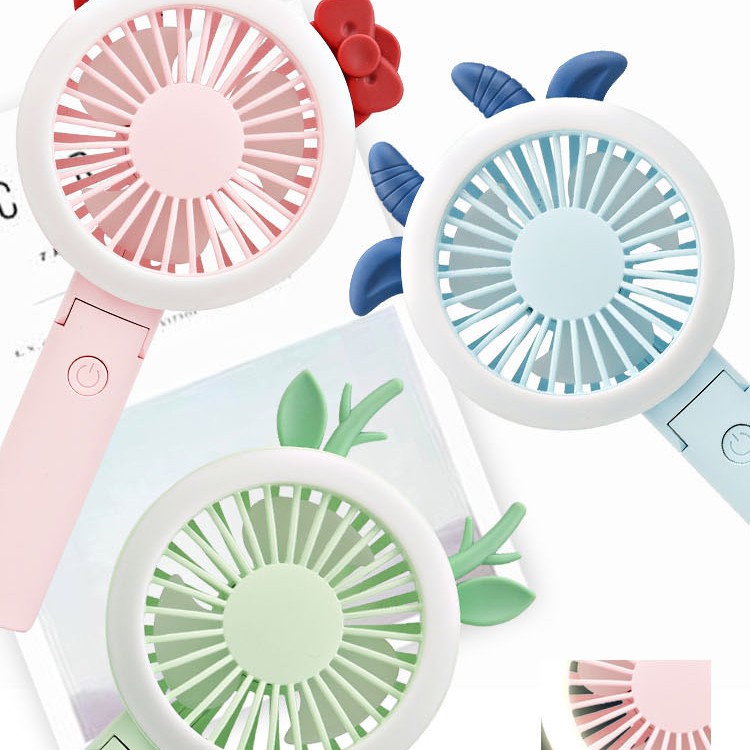 Quạt tích điện cầm tay có đèn led