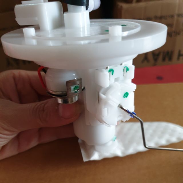 Bơm xăng LEAD 110 FI