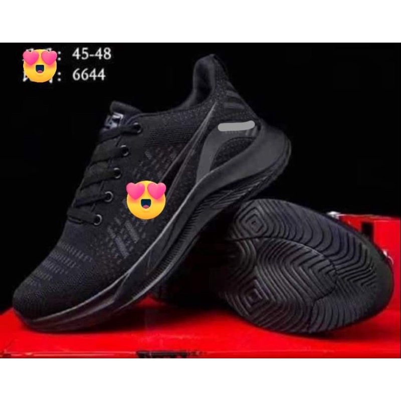 Giày nam siêu nhẹ mẫu mới nhất