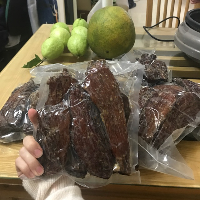 Thịt lợn khô gác bếp