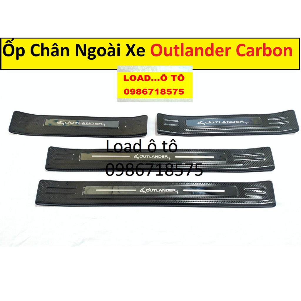 Ốp Bậc Chân, Nẹp Bước Chân Ngoài Xe Mitsubishi Outlander 2022-2018 Carbon Cao Cấp