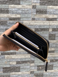 VÍ DA THẬT TORY CHẦN