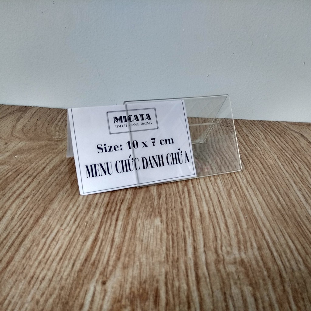 KỆ CHỨC DANH MICA CHƯ A SIZE NHỎ ok