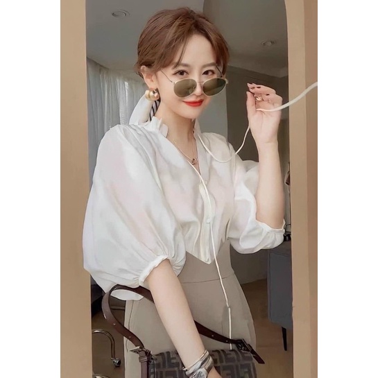 Set yếm kèm áo sơi mi tay bồng siêu xinh