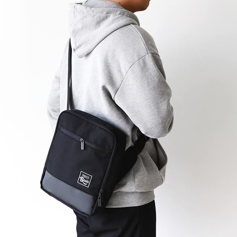 Túi đeo chéo Back To Basic - MONO nhiều ngăn chứa đồ, chống thấm nước | BigBuy360 - bigbuy360.vn