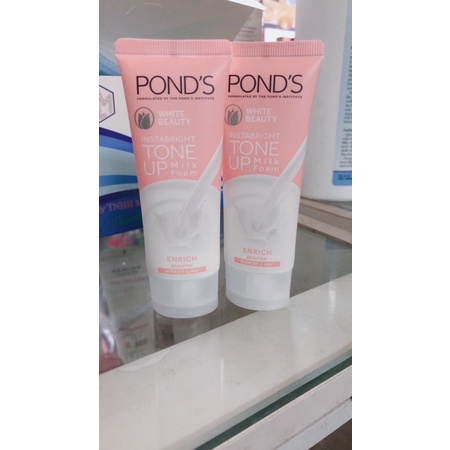 Sữa rửa mặt pond’s trắng hồng nâng tông da 40g