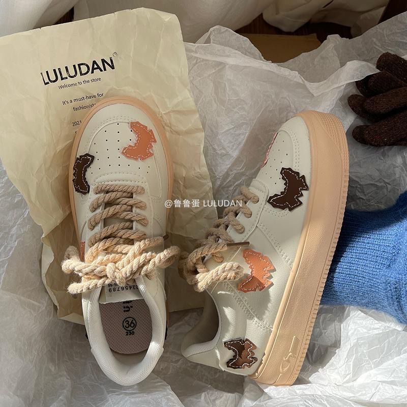 Giày Thể Thao Màu Trắng Phong Cách Hàn Quốc Thời Trang Mùa Xuân Mới 2022