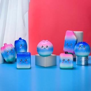 Đồ chơi Squishy hình quả dâu , có mùi hương giảm stress