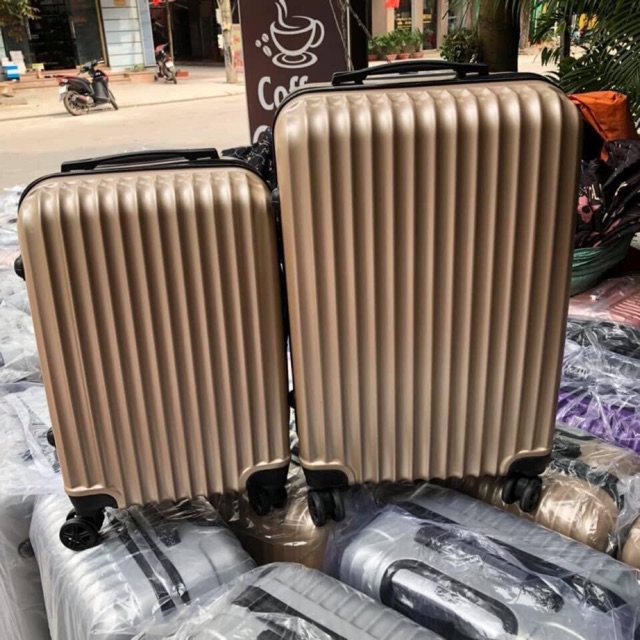 Vali du lịch sale