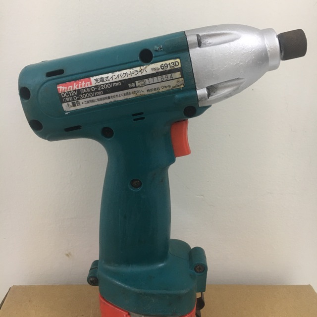 Máy bắn vít makita 12v 9613D hàng nội địa nhật