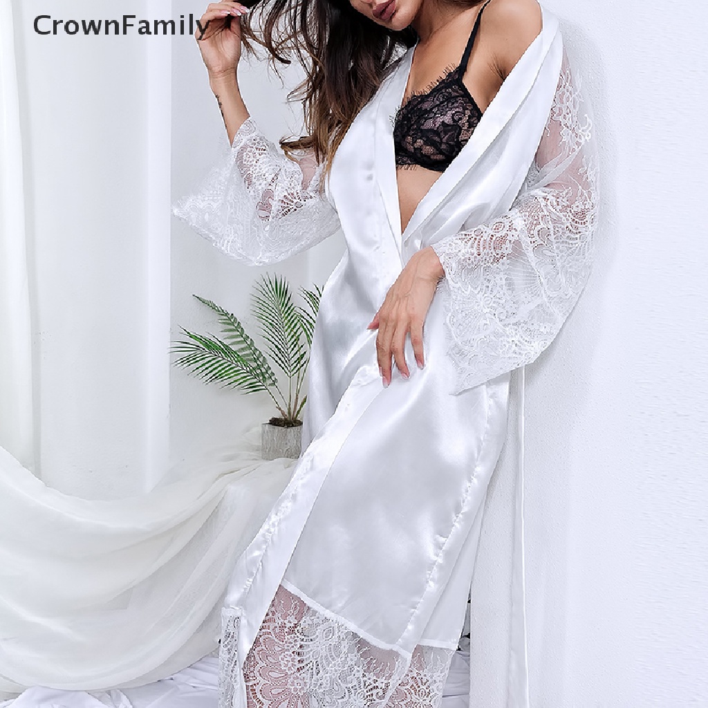 Đầm Ngủ Vải Lụa satin Phối Ren Họa Tiết Dâu Tây Dễ Thương