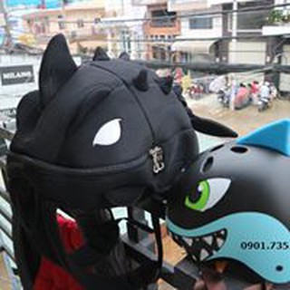 combo balo khủng long và nón khủng long cá mập (siêu cute)
