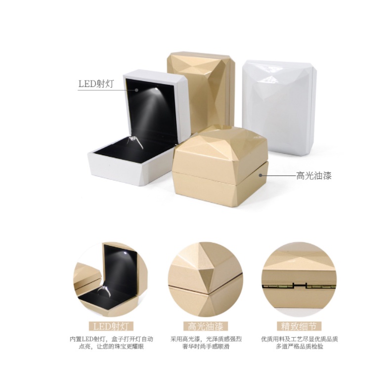 Hộp quà đựng trang sức có đèn LED sáng tạo