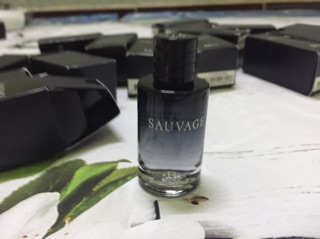 Nước hoa mini Dior Sauvage 10ml