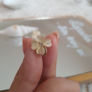 Hoa tai 4 lá Opal may mắn LOPADA