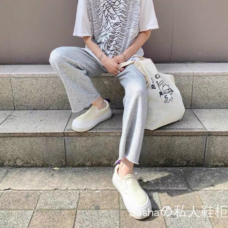 Giày đế bánh mì