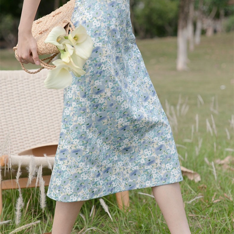 Chân váy IELGY dáng chữ A lưng cao họa tiết hoa nhí xinh xắn phong cách retro kiểu Pháp