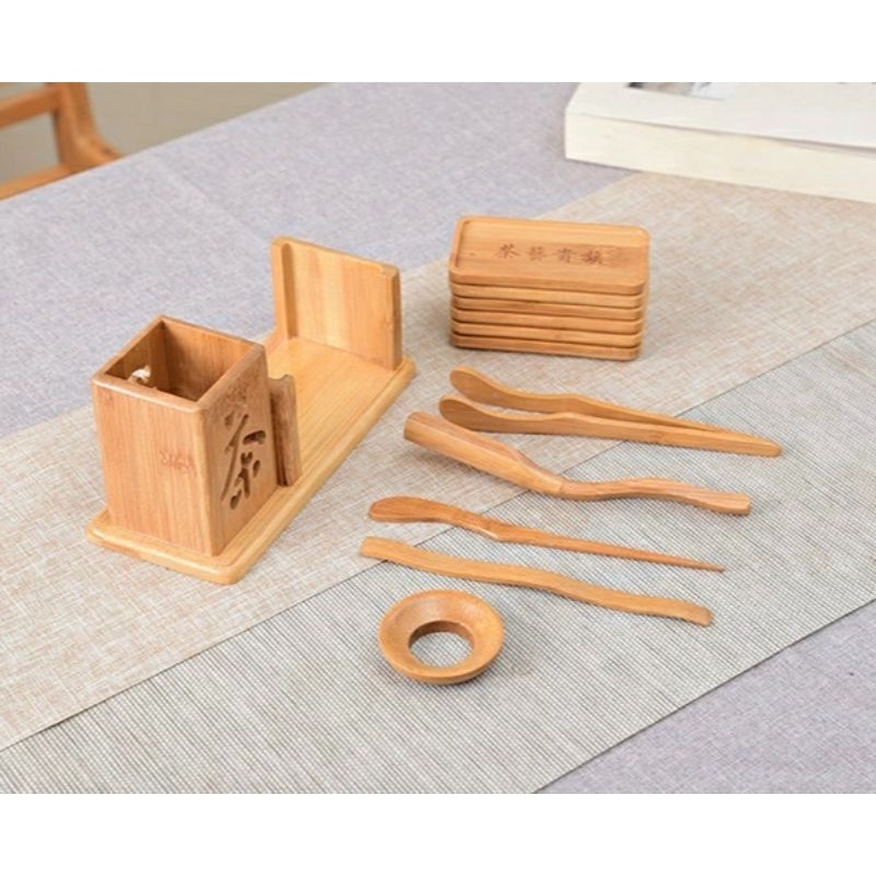 Combo bộ dụng cụ pha trà,6 miếng lót ly chén kèm hộp đựng chất liệu gỗ tre sang trọng