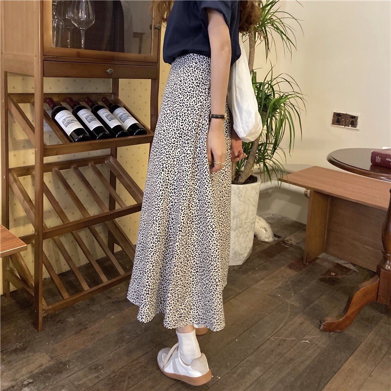 Chân váy vitage hoạ tiết mới