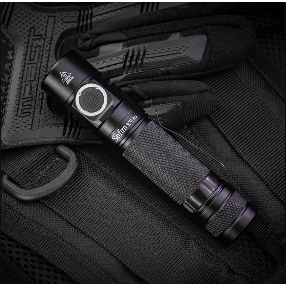 Đèn pin SOFIRN SC31 PRO độ sáng 2000lm LED SST40, pin 18650  Cổng sạc Type-C