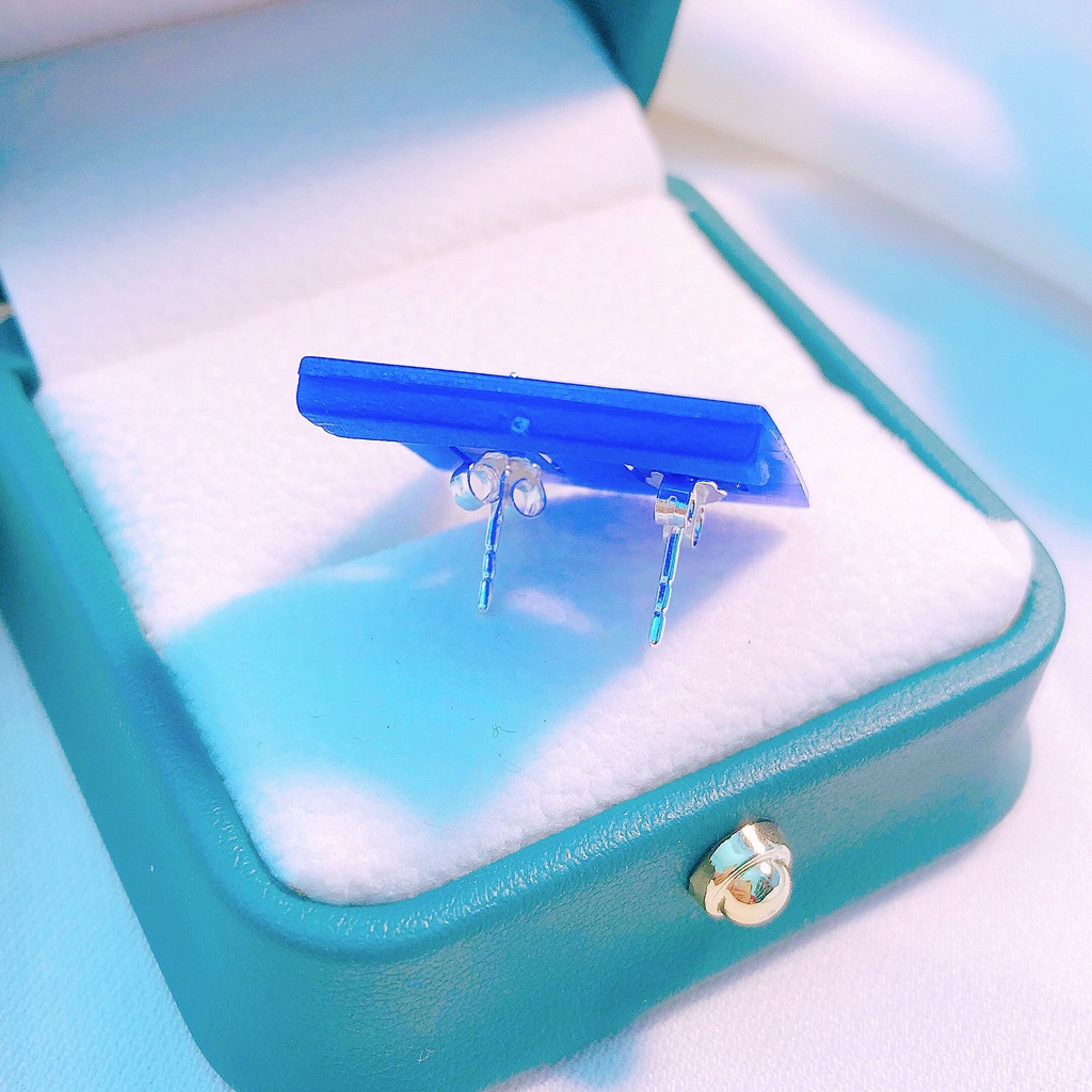 Bông tai bạc ta nhỏ xinh hình chiếc lá gắn đá sáng lấp lánh - Khuyên bạc Bibi