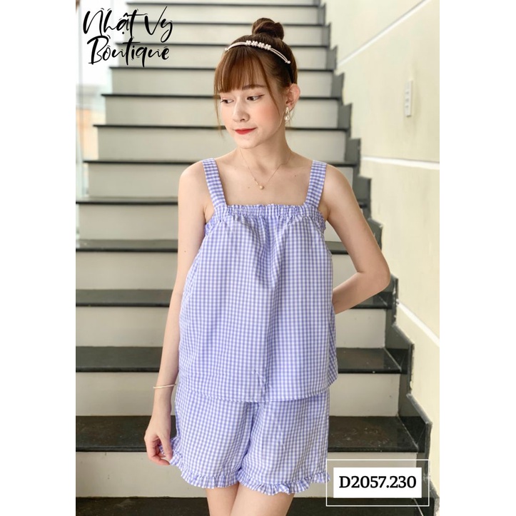 Set đùi caro 2 dây bản to quần viền bèo - D2057