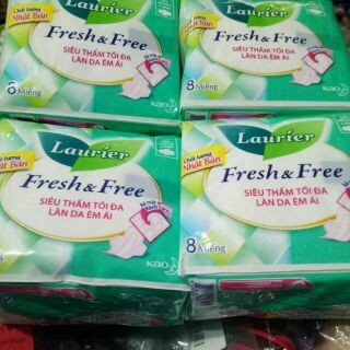 Băng vệ sinh laurier siêu mỏng cánh 8 miếng
