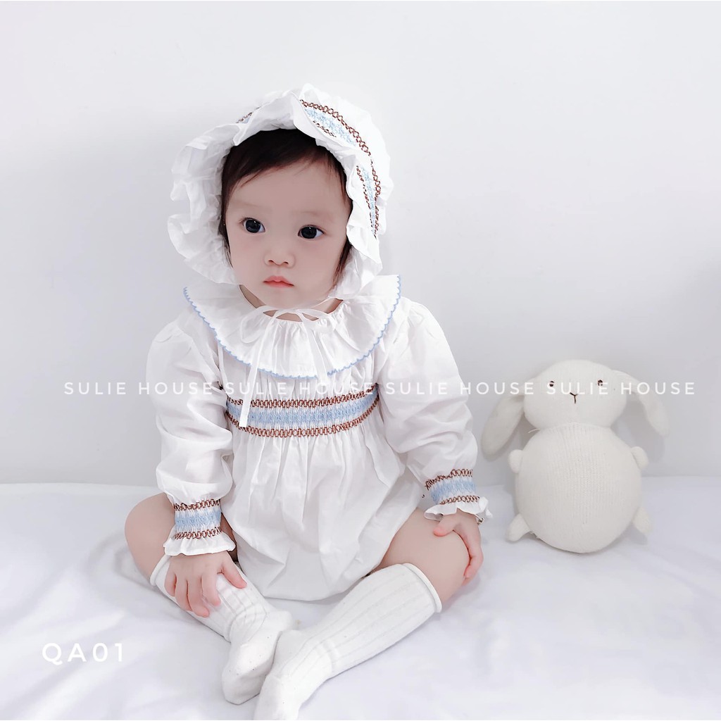 Set body váy kèm mũ trắng dài tay QA01