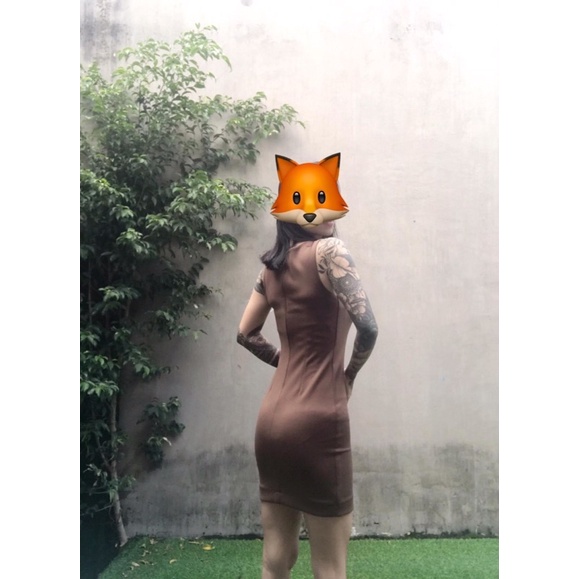 Váy ôm body khoét ngực thiết kế thanh lí dáng ngắn