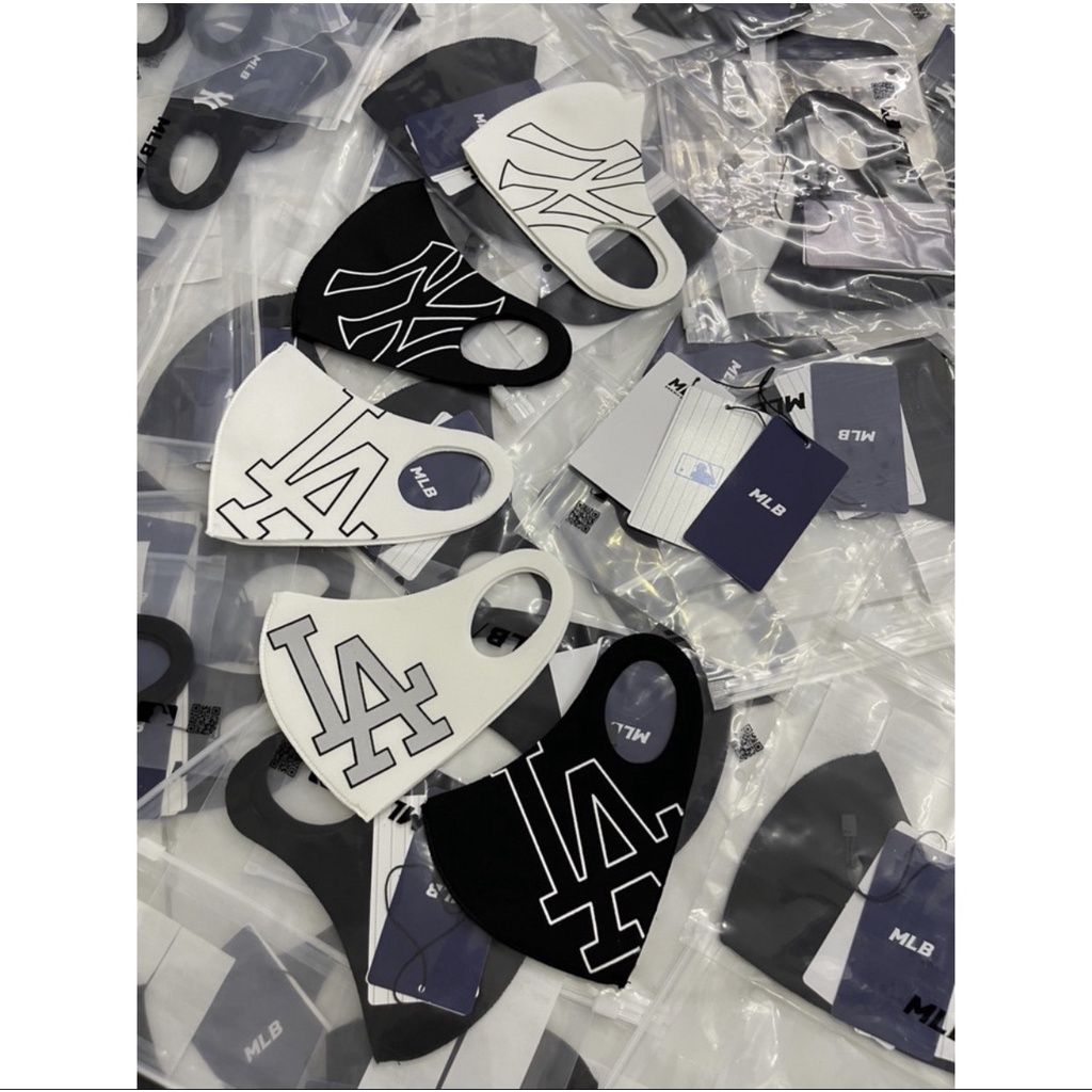 KHẨU TRANG ML.B N.Y LA Chất Liệu Vải Poly