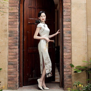 Sườn Xám Thêu Thêu Linh