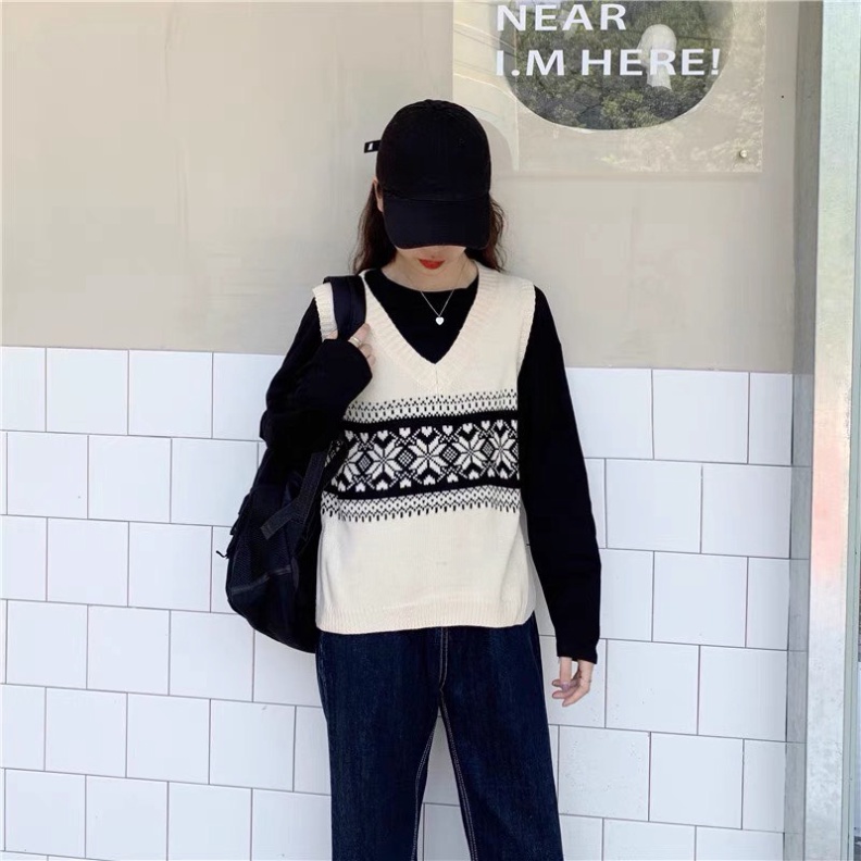 Áo Len Gile Nữ GUMAX, Áo Gile Nữ Hàn Quốc Cổ Chữ V Form Rộng Họa Tiết Cá Tính | BigBuy360 - bigbuy360.vn