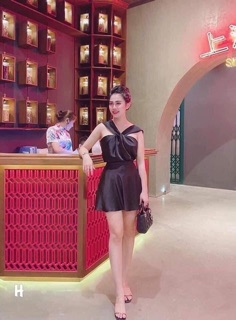 Áo lụa dây xoắn