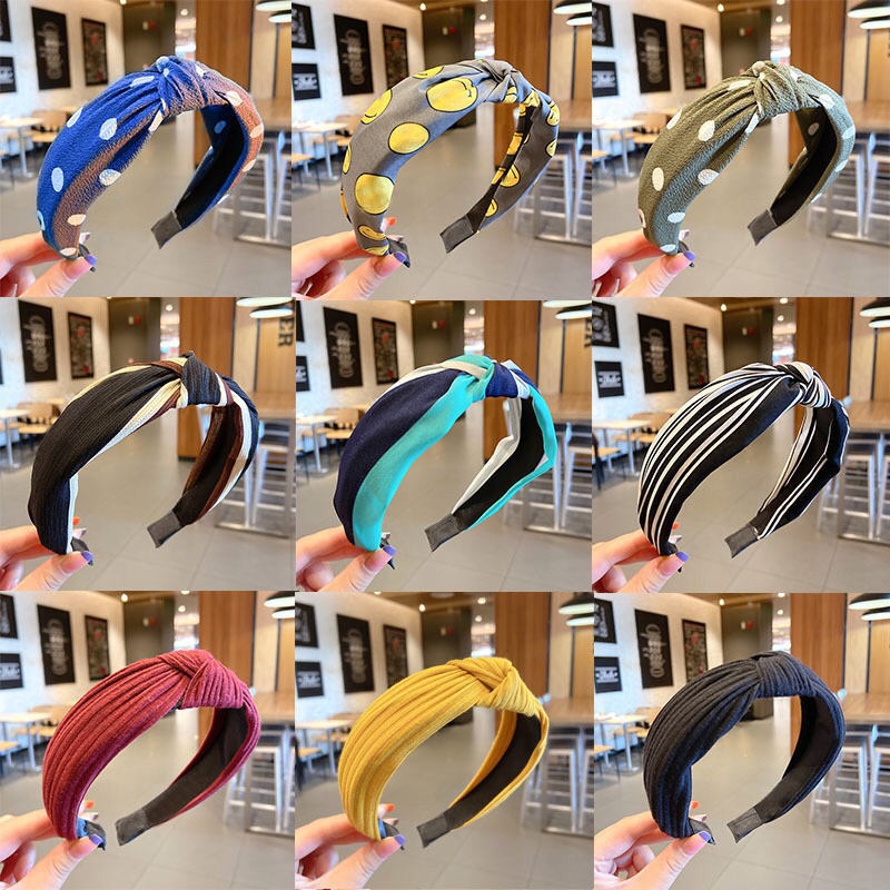 Bờm cài tóc thắt nút nhiều họa tiết phong cách Hàn Quốc, màu sắc đa dạng cho các bạn nữ lựa chọn