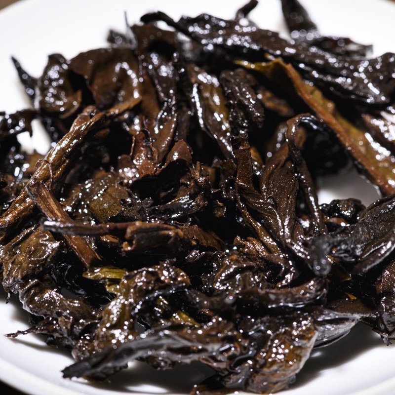 Trà Phổ Nhĩ Băng Đảo Chín-Vân Nam Bánh 357g Sản Xuất Tháng 8 Năm 2016