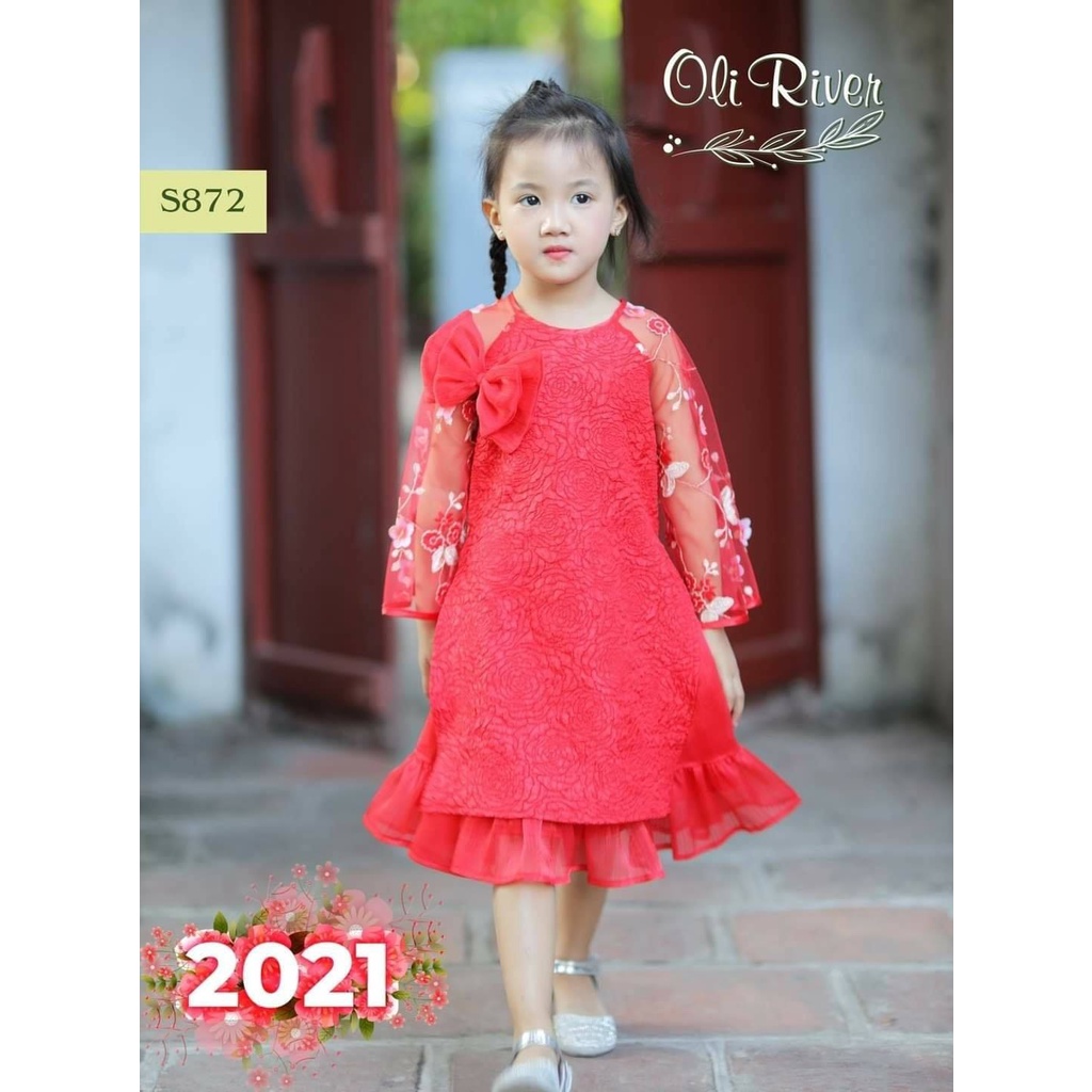 Áo dài cách tân bé gái siêu xinh trên nền vải xốp 3D sang chảnh thiết kế điệu đà thêu và gắn hoa nổi